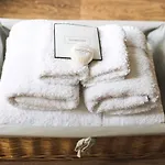 B&B Cundall Farm 5*